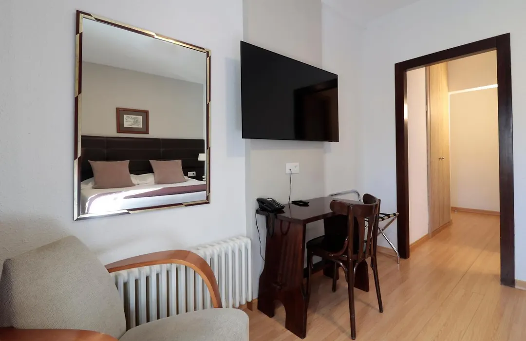 Hotel Blu Aran-1