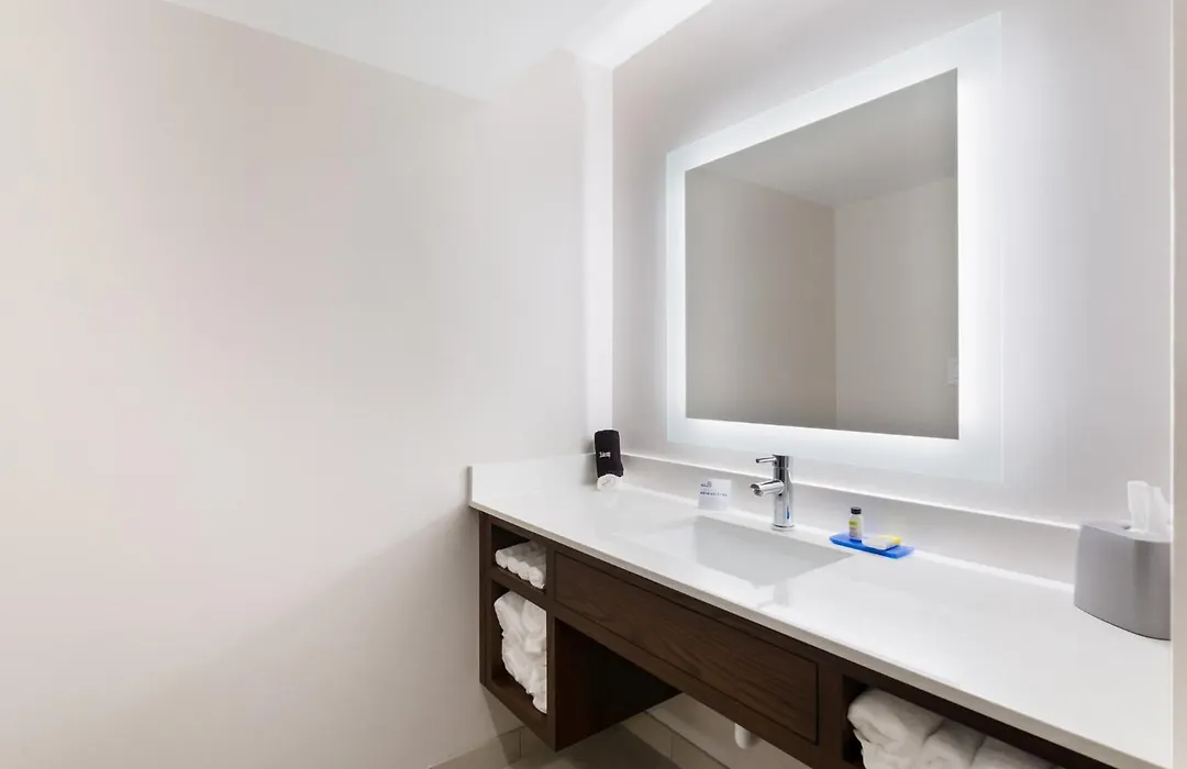 Holiday Inn Express Naperville By Ihg-1