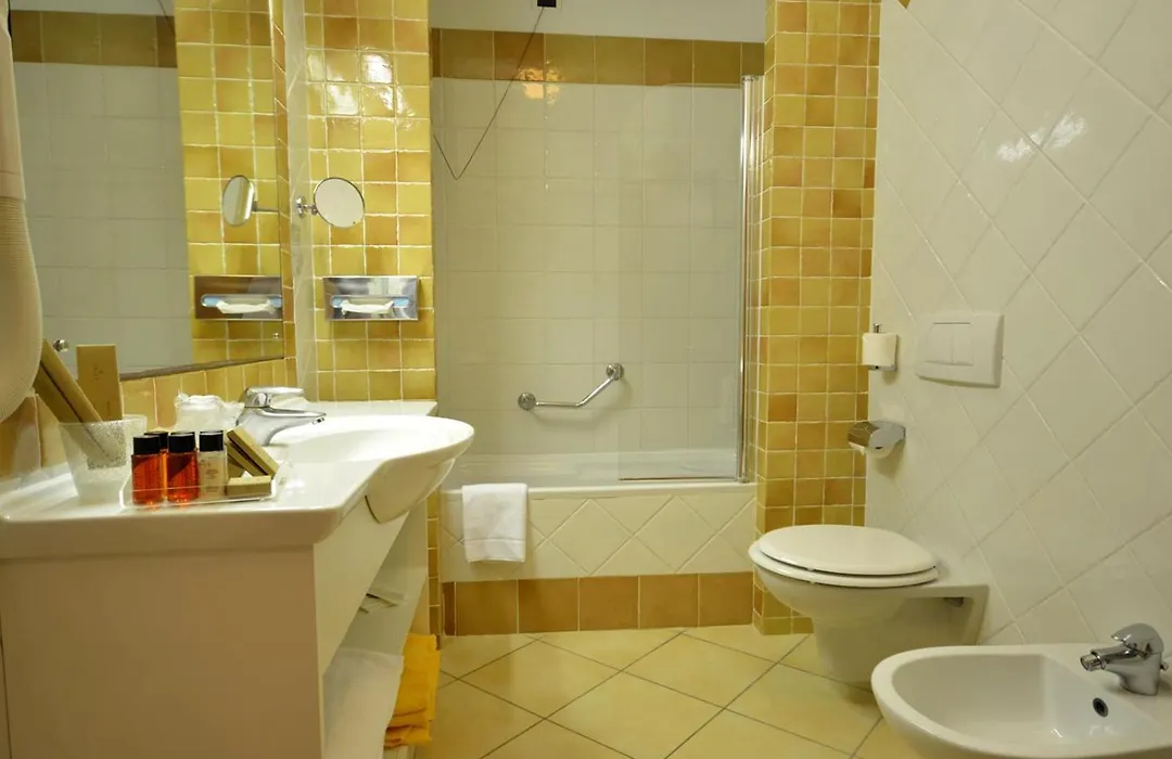 Jr Resort Elba International-1