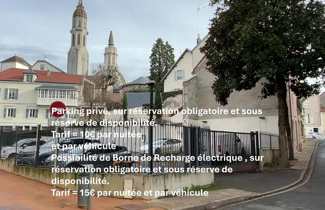 Brit Hotel De Grignan Vichy-1