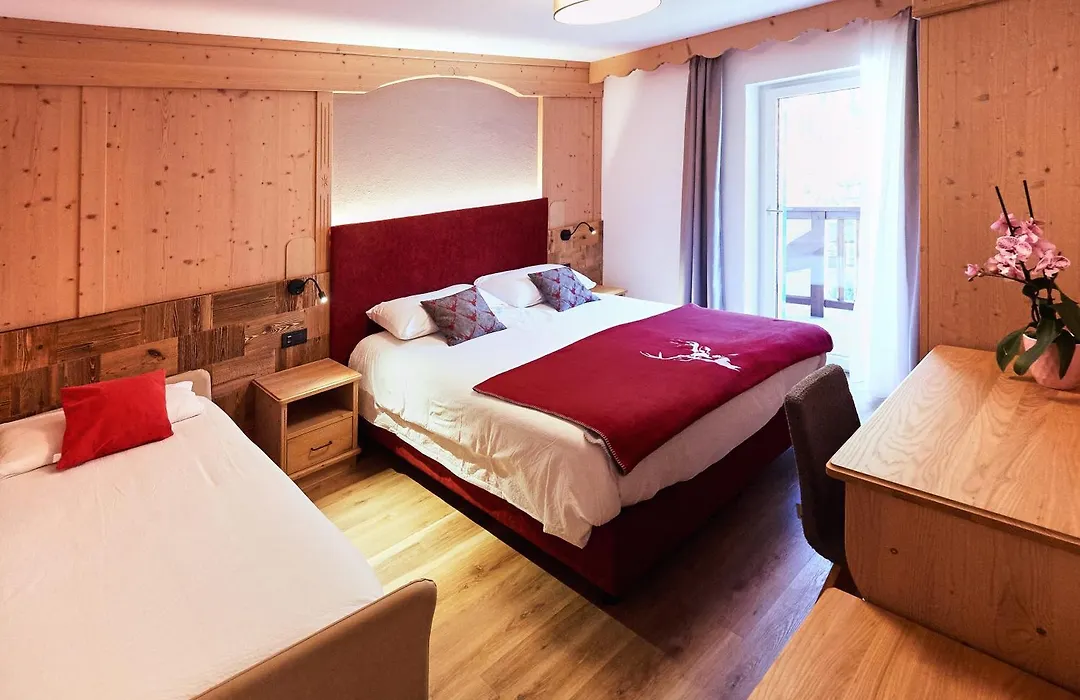 Hotel Aurora-1