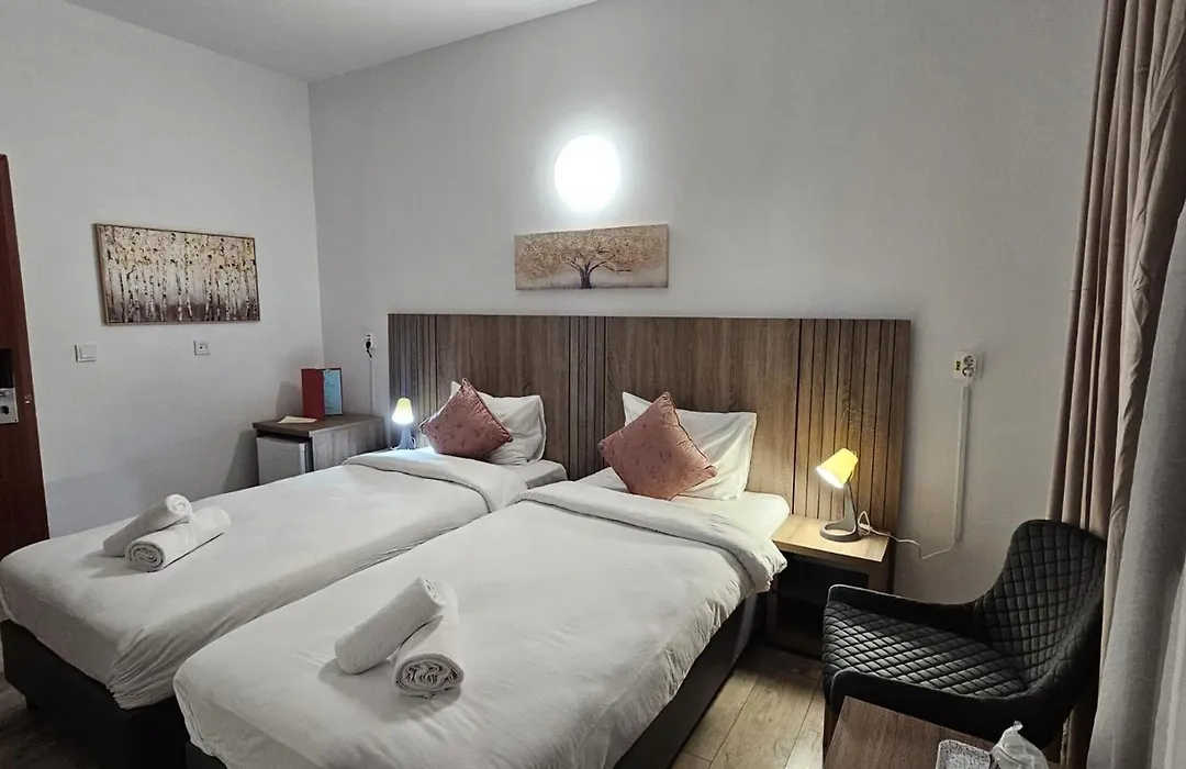 Hotel Sir Lujerului-1