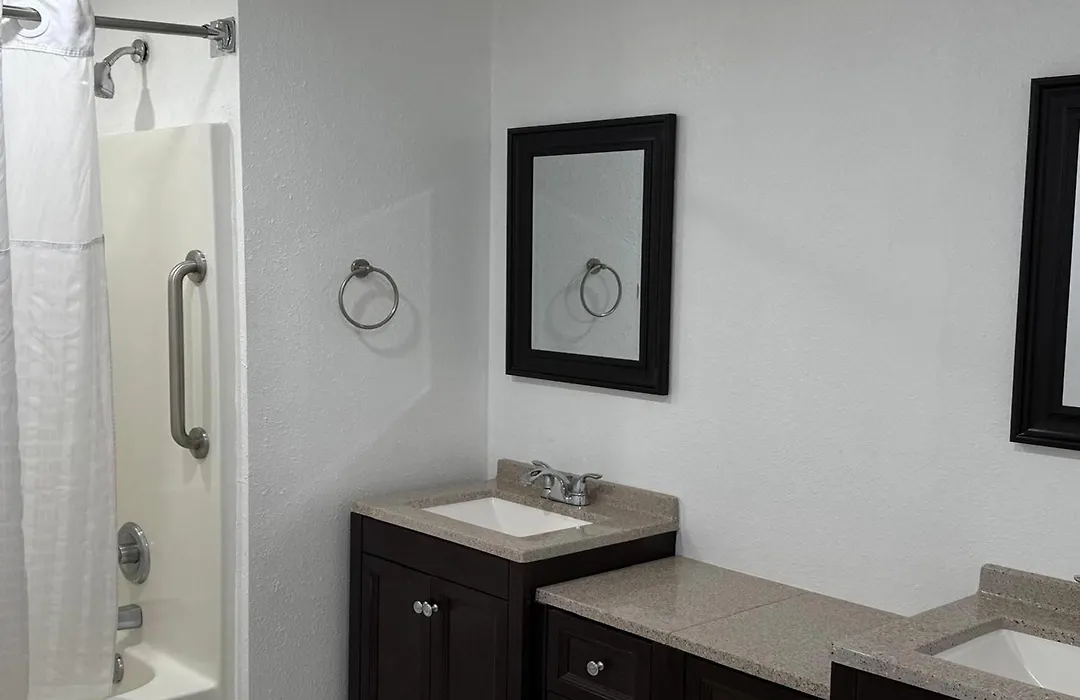 Travelodge By Wyndham Lakeland-1