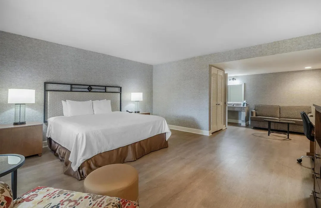 Surestay Hotel By Best Western Camarillo-1