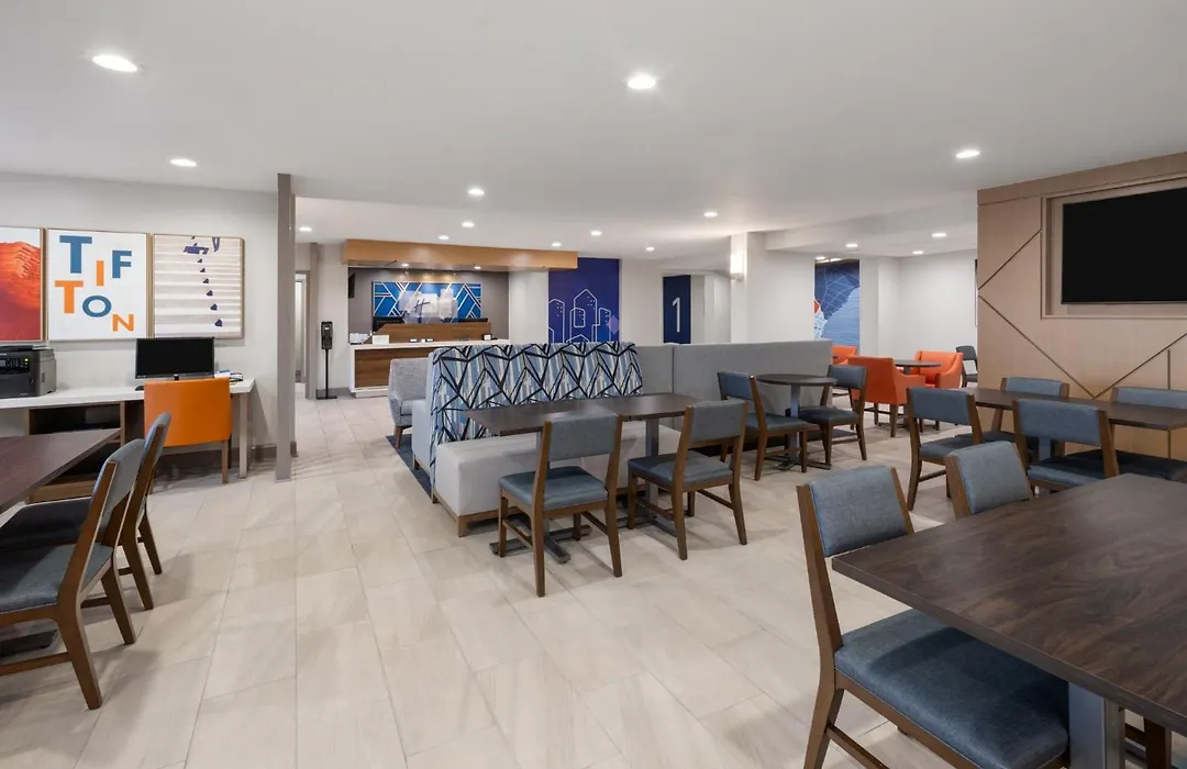 Holiday Inn Express Tifton By Ihg-1