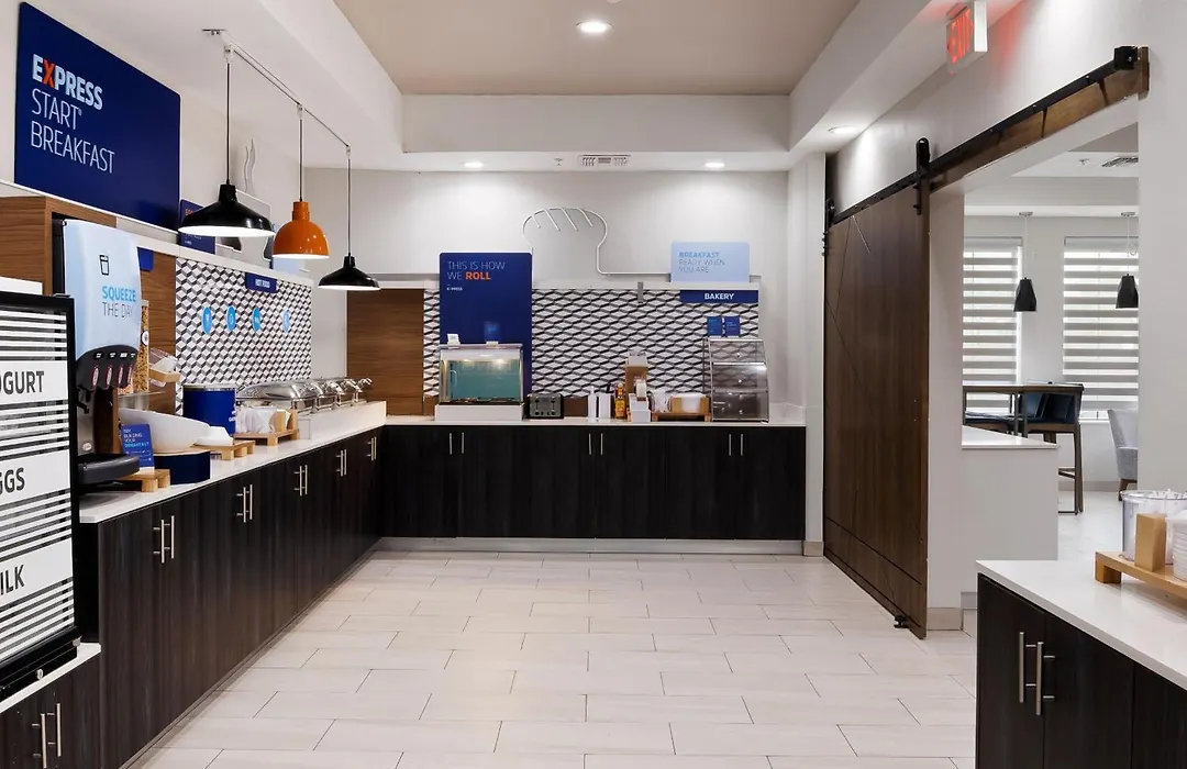 Holiday Inn Express Hotel And Suites Kingsville By Ihg-1
