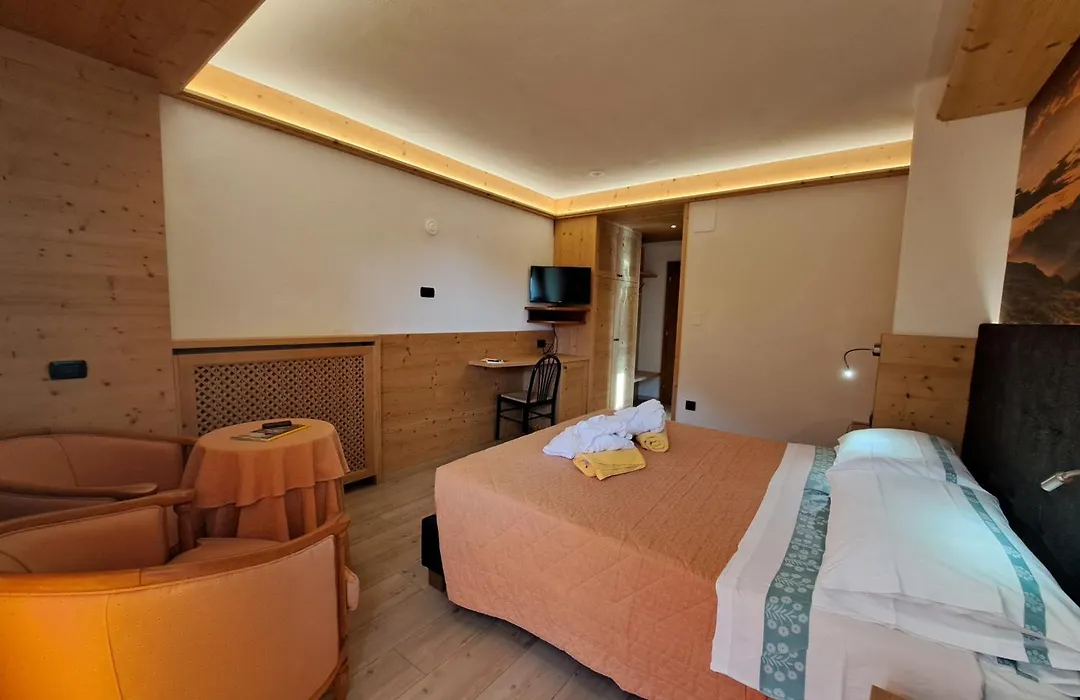 Lake&Nature Hotel Gloria-1
