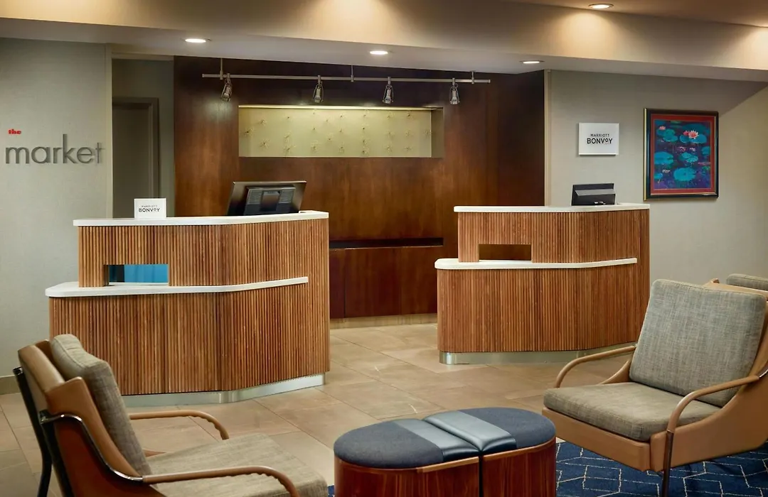 Courtyard By Marriott Frederick-1