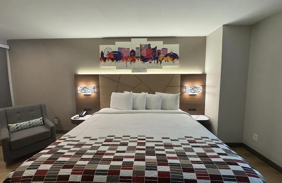 Red Roof Inn Arlington - Entertainment District-1
