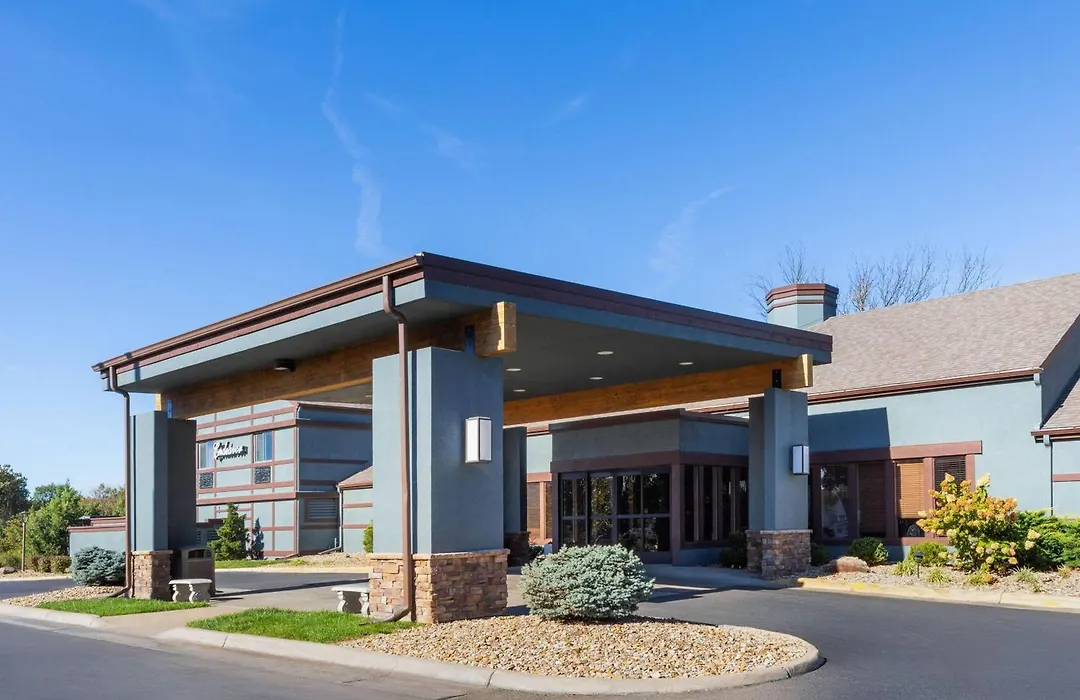 Endeavor Inn & Suites, Trademark Collection By Wyndham-1