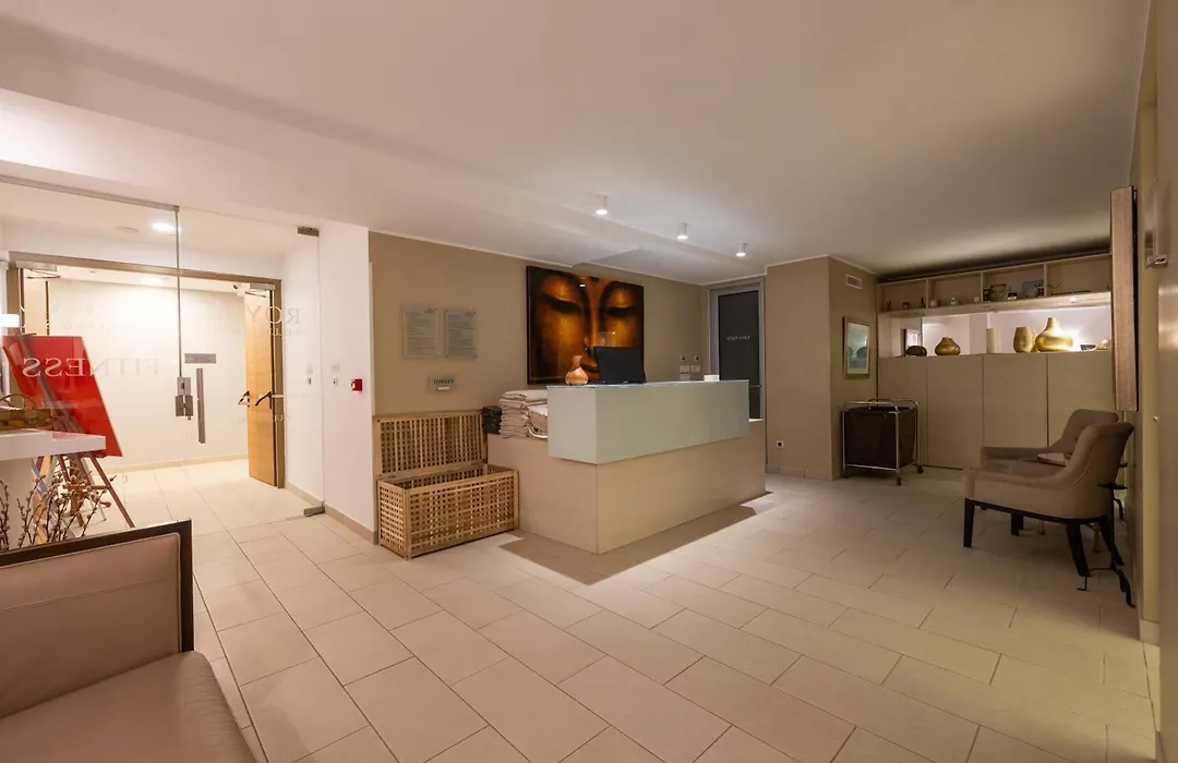 Royal Palm Hotel-1