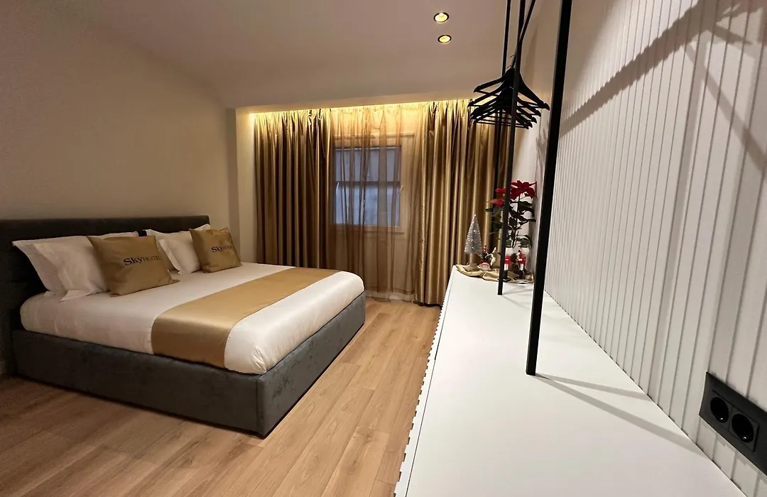 Sky 2 Hotel Tirana-1