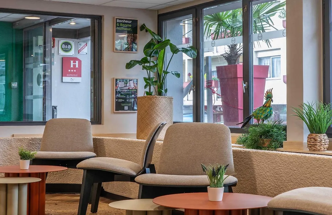 ibis Lourdes Centre Gare-1