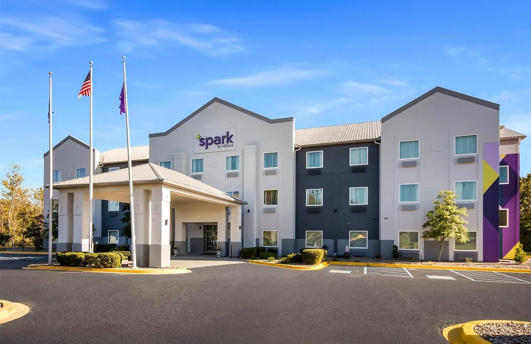 Spark By Hilton La Grange-1