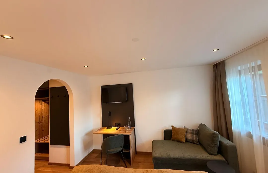 Gasthof Und Hotel Maria Gern-1