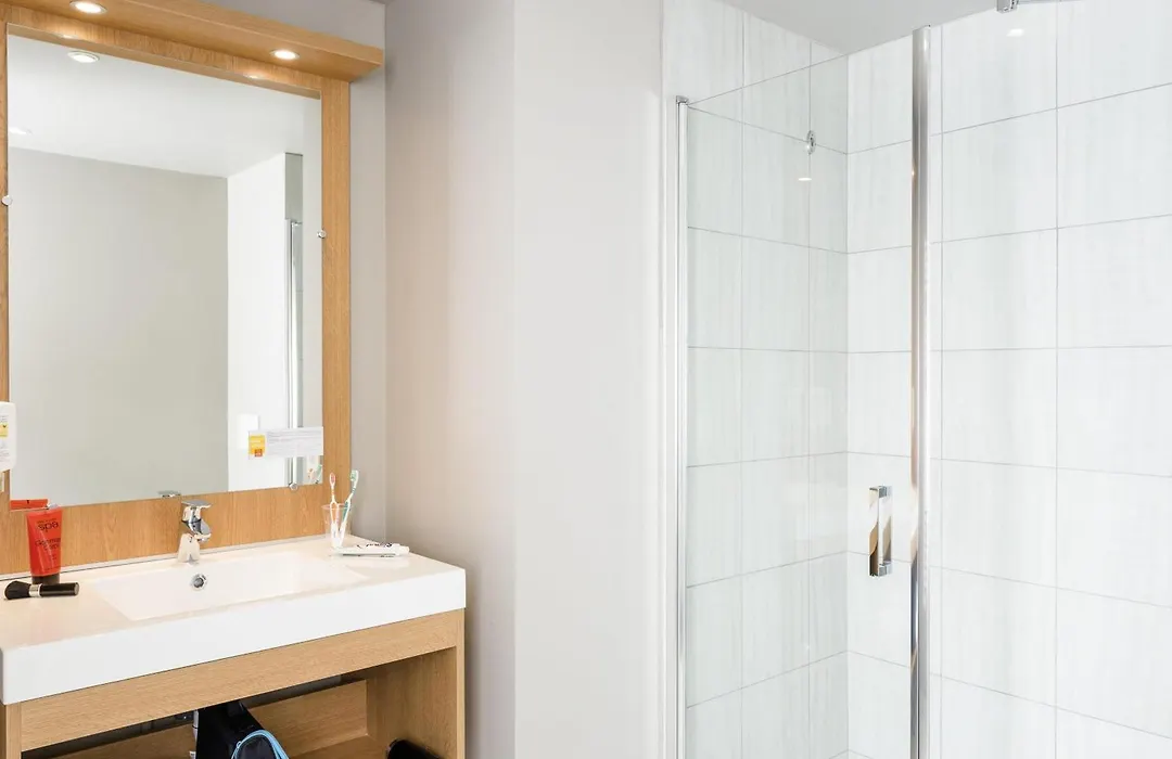 Aparthotel Adagio Access Paris Massy Gare-1