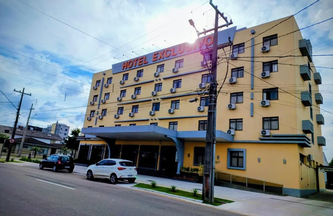 Hotel Exclusivo-1