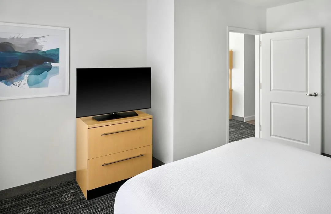 Towneplace Suites By Marriott Lawrence Downtown-1