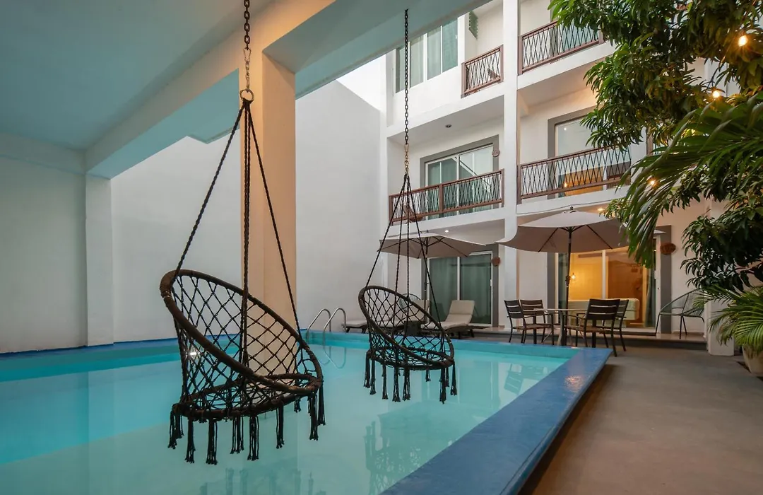 Hotel Caracol Isla Mujeres-1