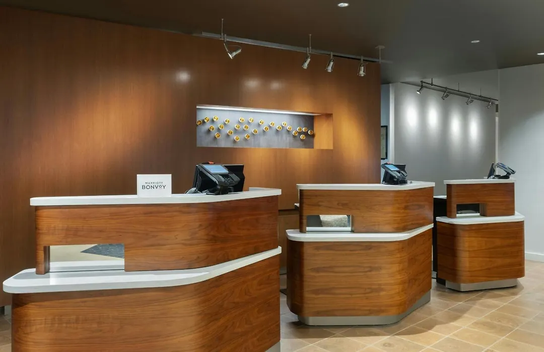 Courtyard By Marriott Redwood City-1