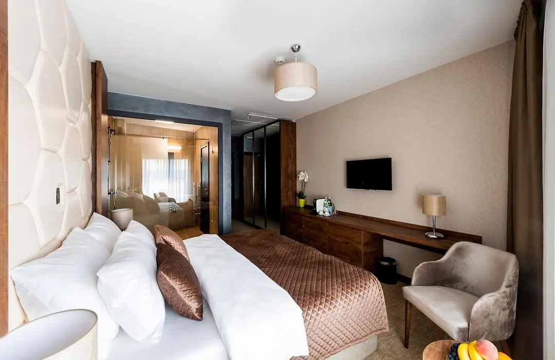 Amsterdam Hotel-1