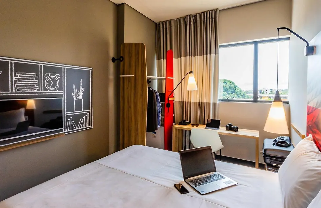 ibis Palmas Avenida JK-1