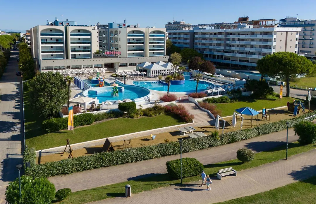 Aparthotel Imperial-1
