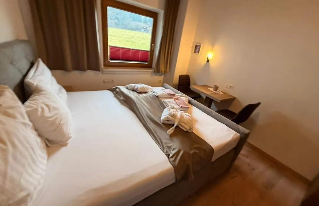 Hotel Alpenhof***-1