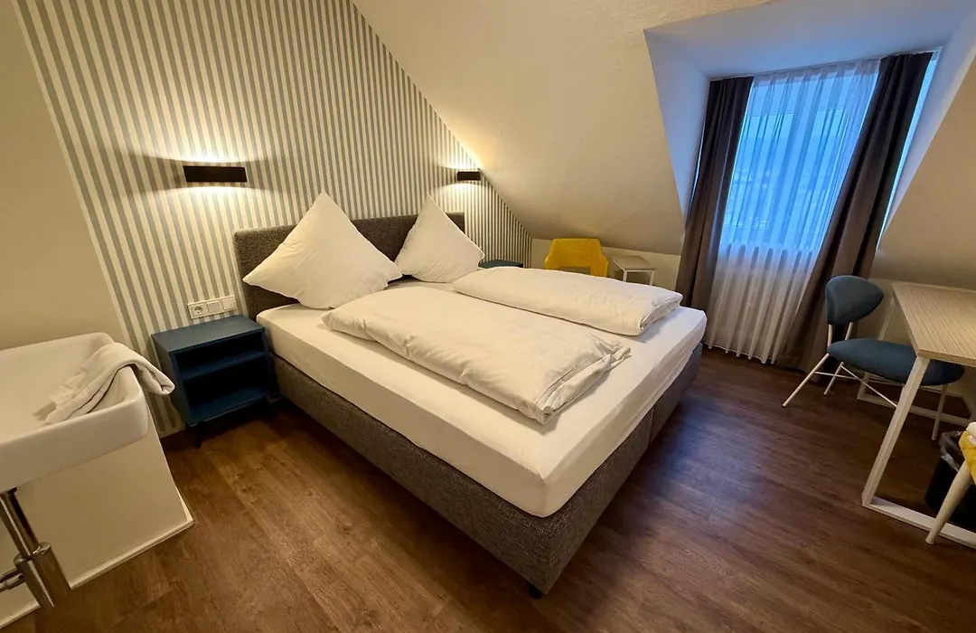 Hotel Am Kornmarkt-1