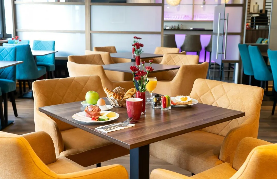 Leonardo Hotel Nürnberg-1