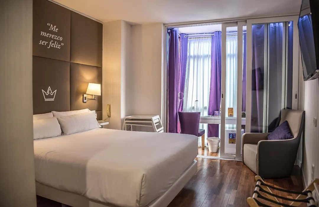 Erase Un Hotel-1