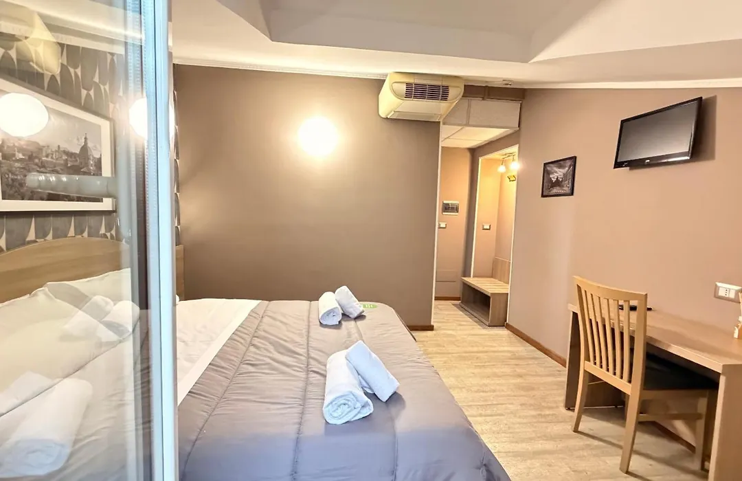 Hotel Concorde-1