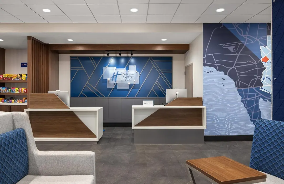 Holiday Inn Express & Suites Phoenix - Midtown, An Ihg Hotel-1