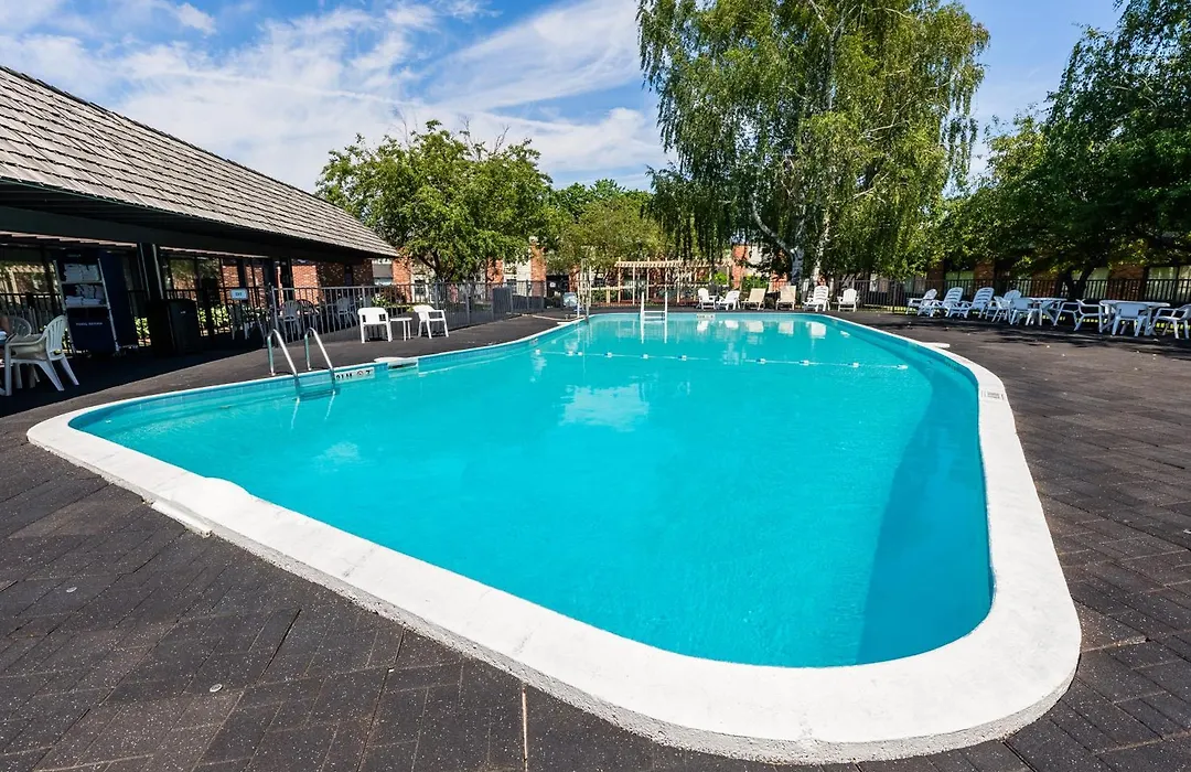 Fireside Inn & Suites Portland (Adults Only)-1