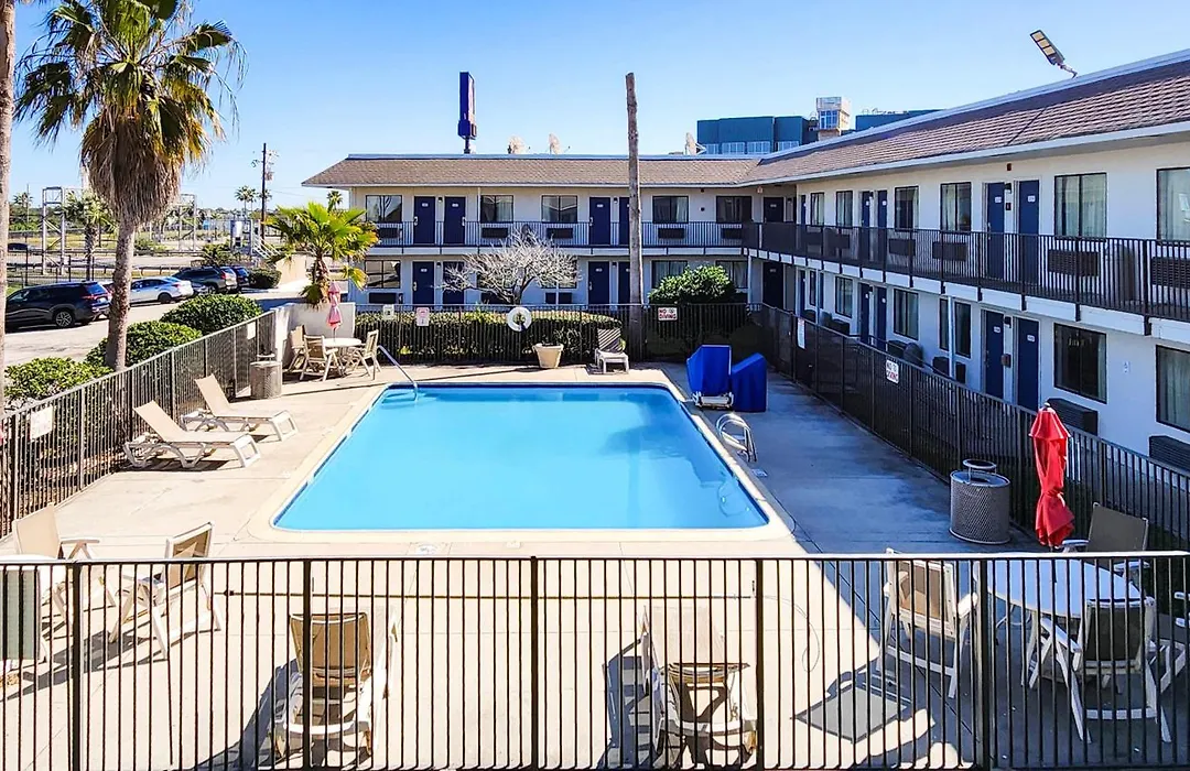 Motel 6-Galveston, Tx-1