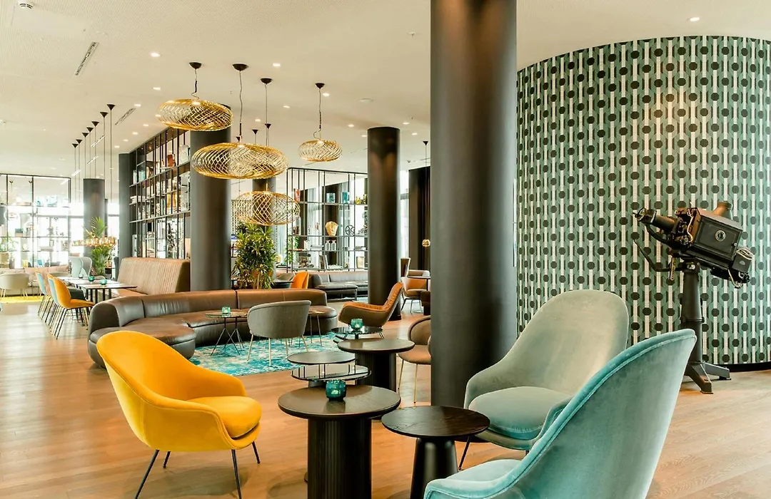 Motel One Köln-Messe-1