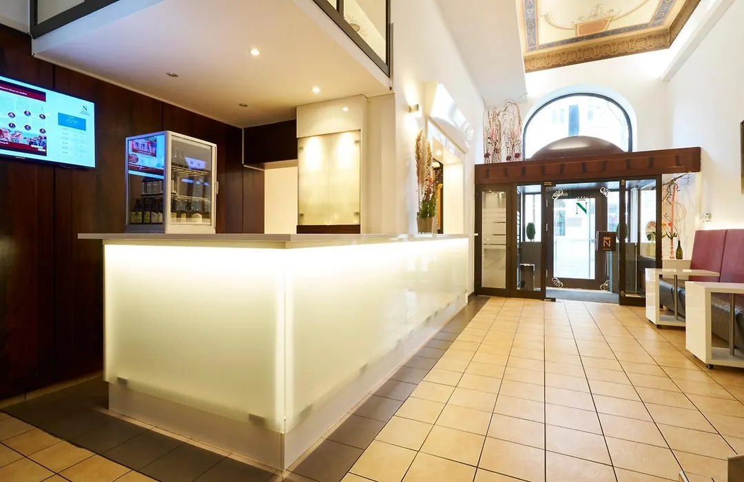 Hotel National-1