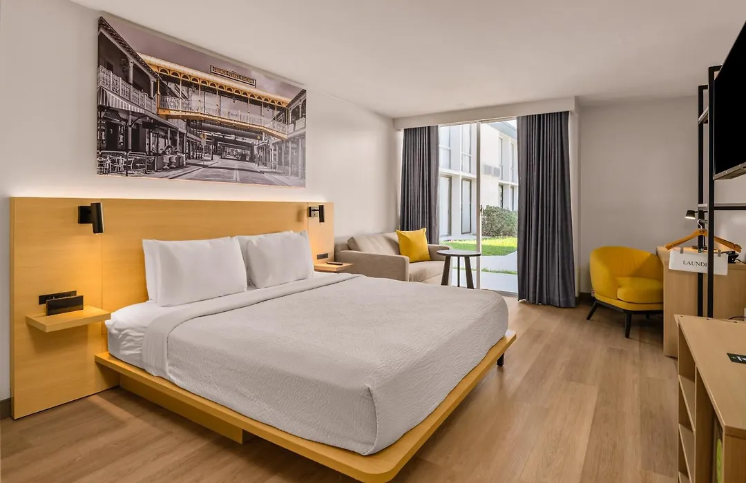 B&B Hotel Orlando International Drive Near Universal - Newly Renovated!-1