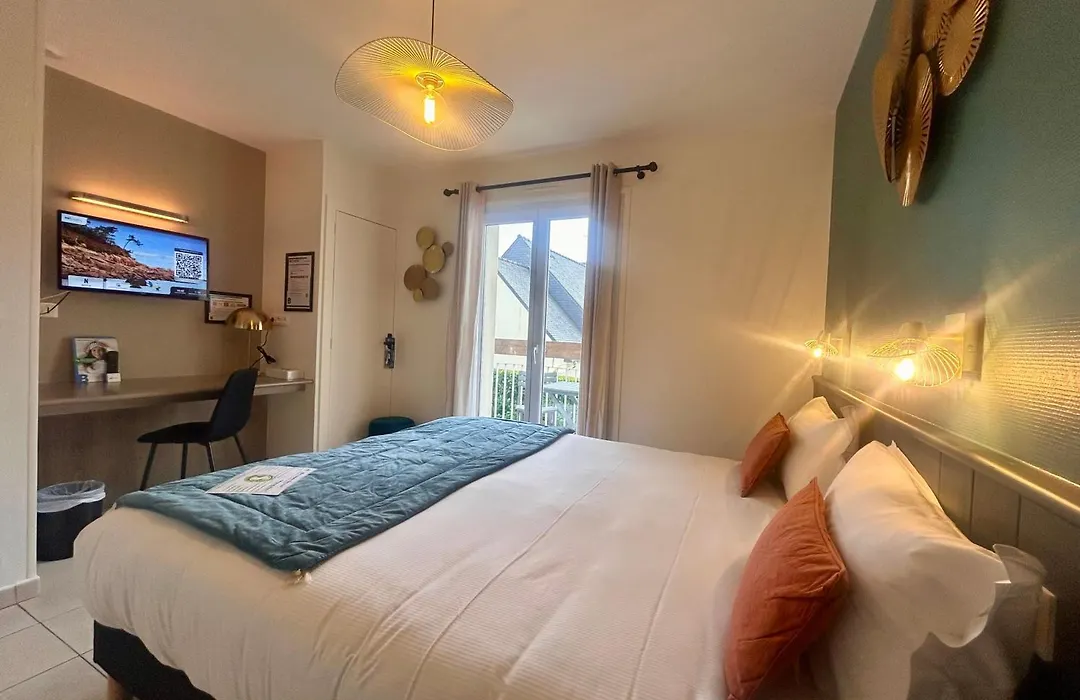 BRIT HOTEL CONFORT Lannion vers Perros-Guirec-1