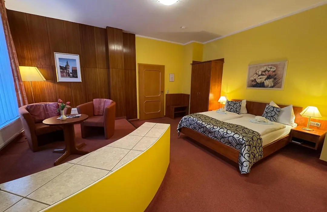 Hotel Zum Kanzler-1