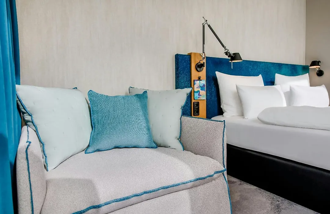 Motel One Muenchen-Campus-1
