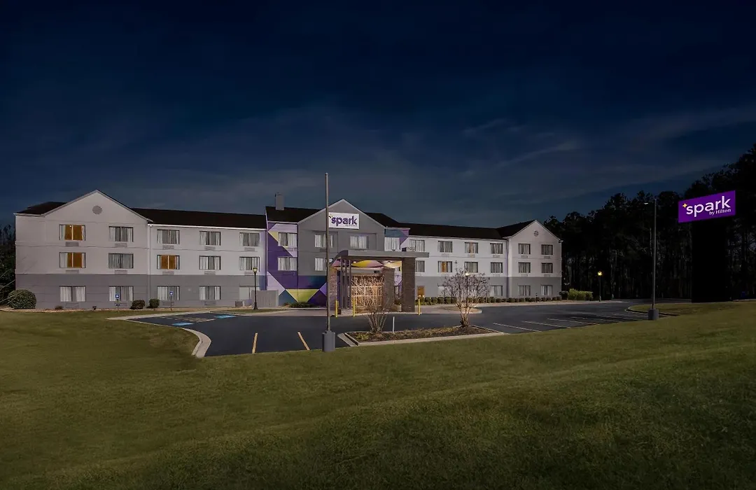 Spark By Hilton Macon North-1