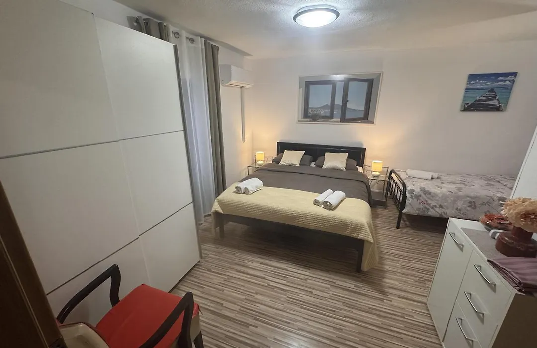 Damira Rooms-1