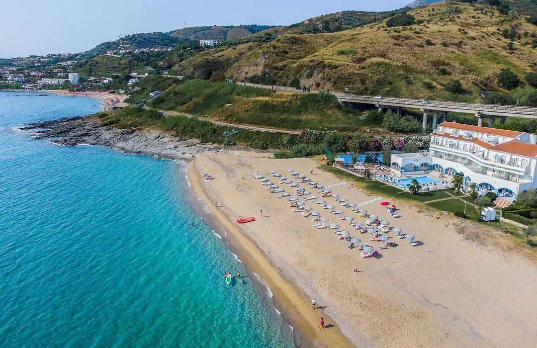 Hotel Poseidon-1