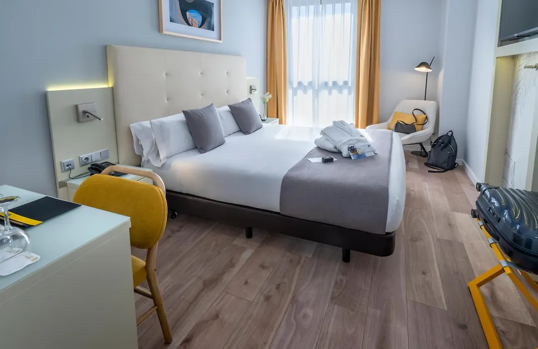 Hotel SERHS Del Port-1