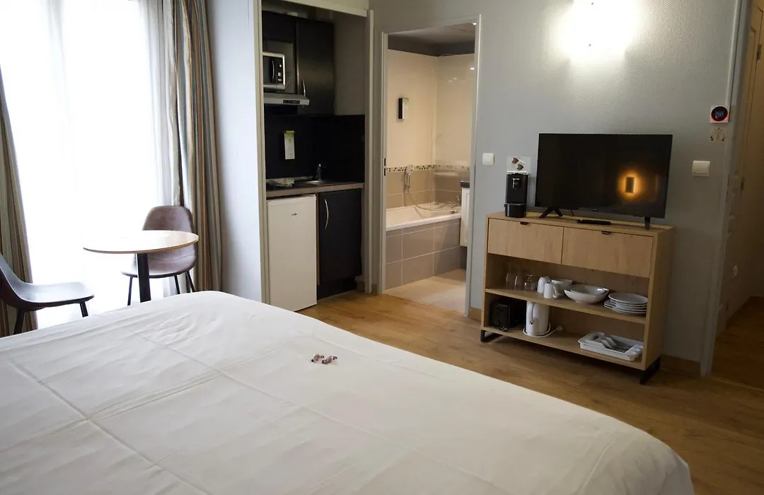 Tulip Inn Honfleur Residence-1