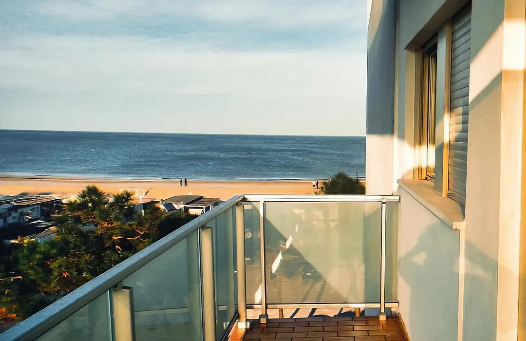 Hotel Caesar B&B Fronte Mare in Centro di Milano Marittima-1