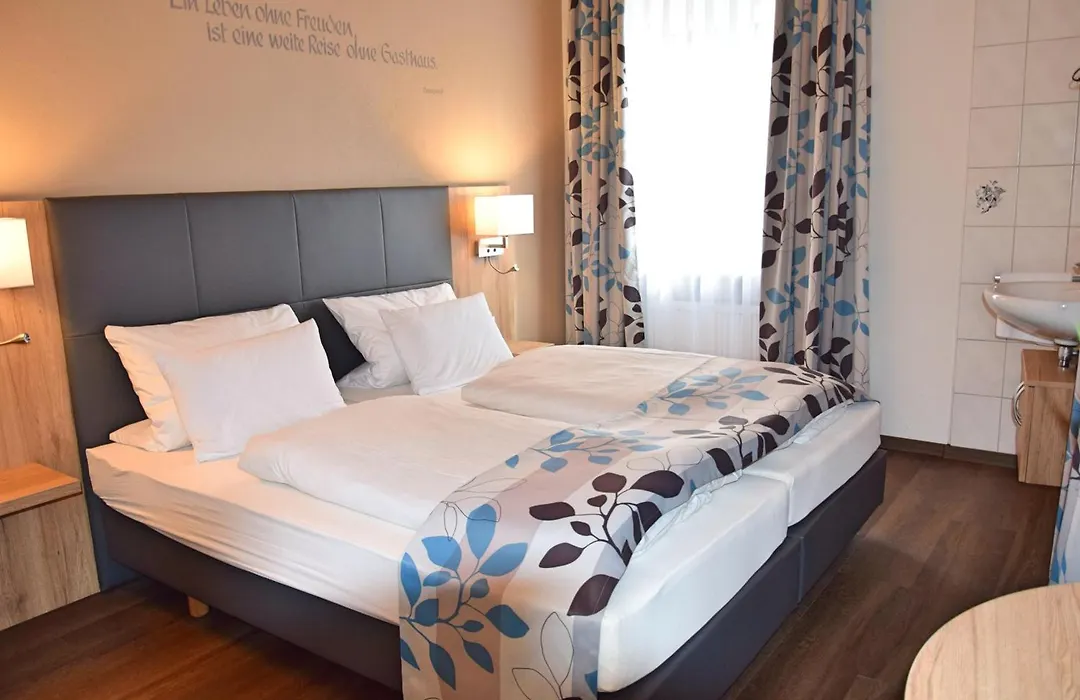 Cafe-Hotel Altreuter-1