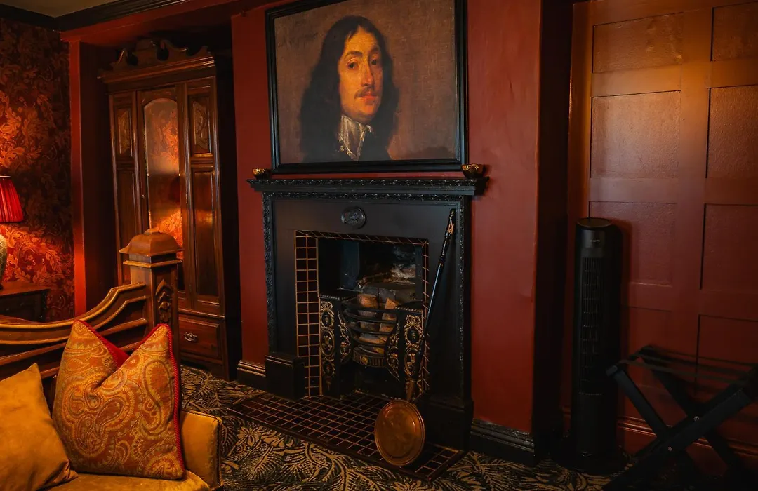 Golden Fleece York-1