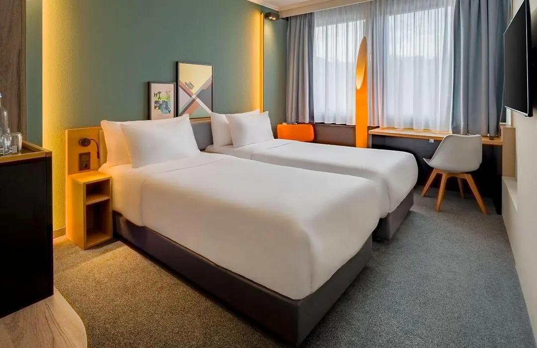 Spark By Hilton Wuppertal City Centre-1